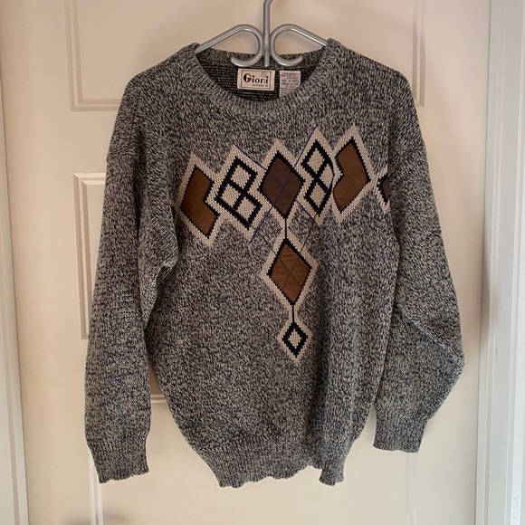 Gioni dad sweaters, for fall, size S - Picture 6 of 8